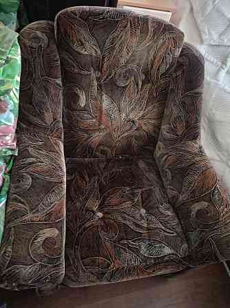 Отдам кресла бесплатно самовывоз Донецк