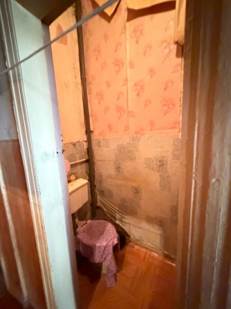 Продам 2х ком квартиру Макеевка Кировский Совколония , пту 7 Макеевка