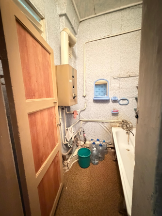 Продам 2х ком квартиру Макеевка Кировский Совколония , пту 7 Макеевка