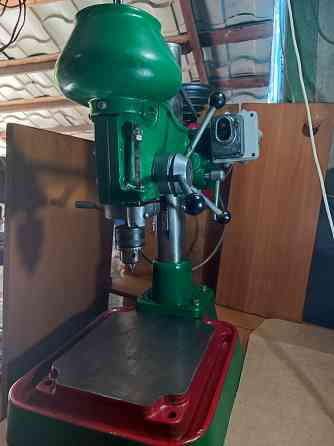 Продам мощный сверлильный станок в хорошем состоянии 20 000р торг. Макеевка