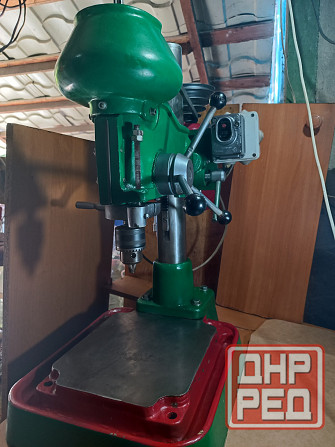 Продам мощный сверлильный станок в хорошем состоянии 20 000р торг. Макеевка - изображение 1