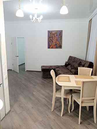 Сдам 2 ком квартиру Мариуполь