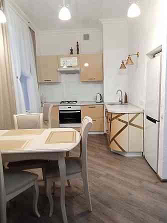 Сдам 2 ком квартиру Мариуполь