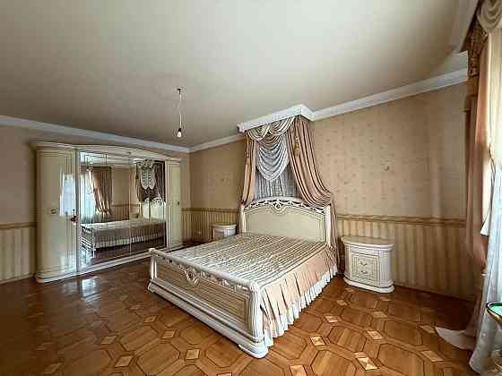 Продажа просторной 3х комнатной квартиры в центре города! Донецк