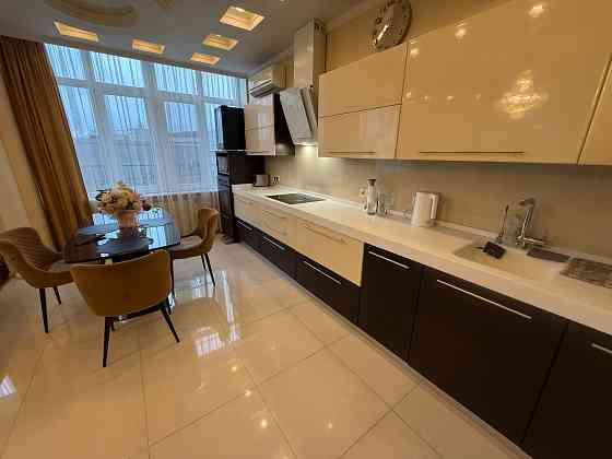 Уникальная 3-комнатная квартира 107 м² после ремонта в новостройке! Донецк