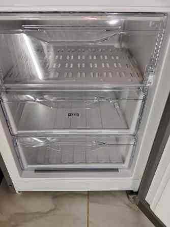 Продам холодильник. Макеевка