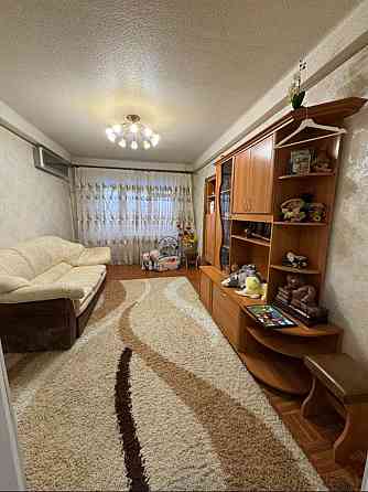 зайти и жить .. трехкомнатная по ревякина Донецк