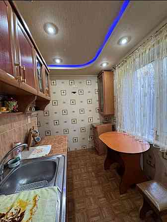 зайти и жить .. трехкомнатная по ревякина Донецк