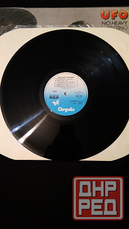 Винтажный винилz UFO Донецк - изображение 3
