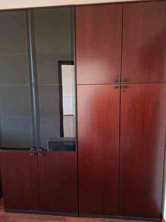 Продам комплект офисной мебели б/у Донецк