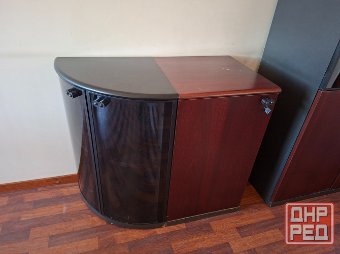 Продам комплект офисной мебели б/у Донецк - изображение 3