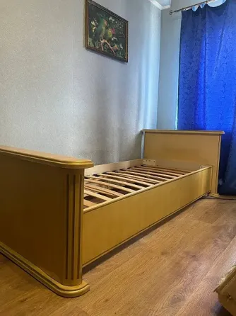 Продам кровать деревянную в отличном состоянии Донецк