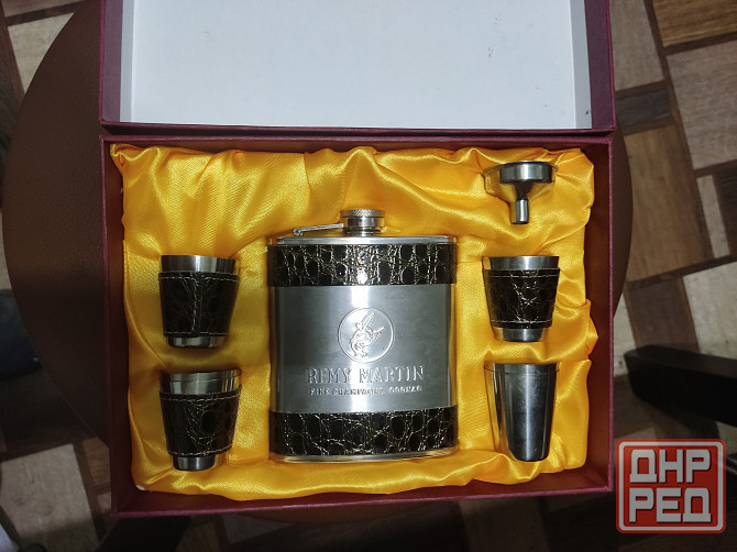 Набор фляжка и рюмки Донецк - изображение 2