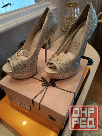 Туфли, новые, Италия, камни сваровски Донецк - изображение 2