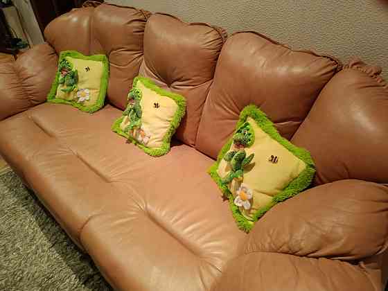 Диван+ кресло. Италия Донецк