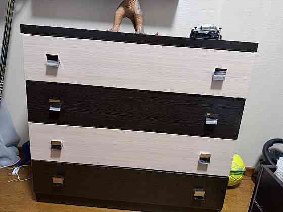 Продам комплект мебели Донецк