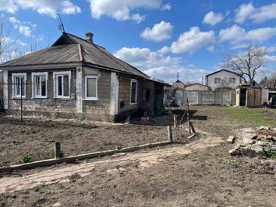 Предлагается 2 дома с земельным участком Донецк