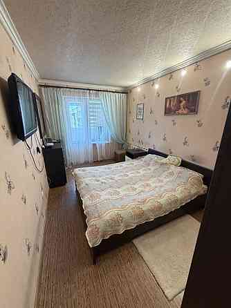 Предлагается уютная и светлая квартира в Куйбышевском районе, в районе Топаз. Донецк