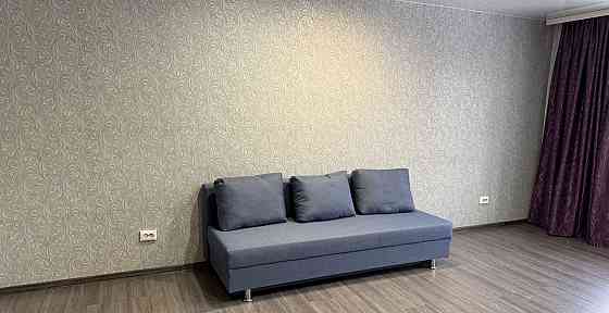 Сдается большая 2- комнатная квартира, Ленинский район, улица Пухова д.3 Донецк