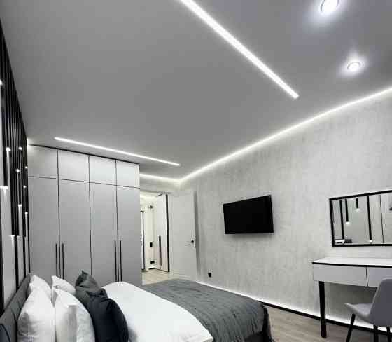 Сдaeтся роскошная однокомнатная кваpтирa нa длитeльный сpoк. Калининский район Донецка Донецк