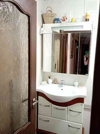 Продам 2ком с ремонтом Кадиевская Калининский район Донецк