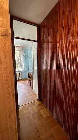 Продам 2ком Калининский р-он, б-р Шахтостроителей 10 Донецк