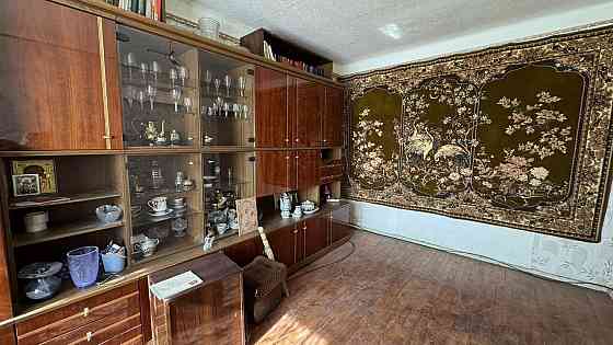 Продам 2ком + гараж Калининский район, б-р Шевченко Донецк