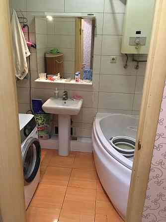 Продам 2ком Калининский р-н, ул. Лабутенко Донецк