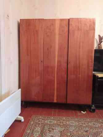 Шифоньер трехстворчатый советский Макеевка