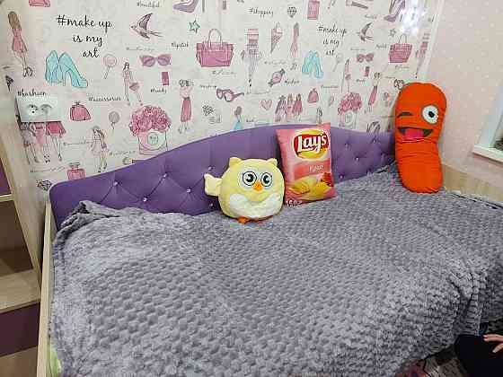 Комплект мебели в детскую спальню Ждановка