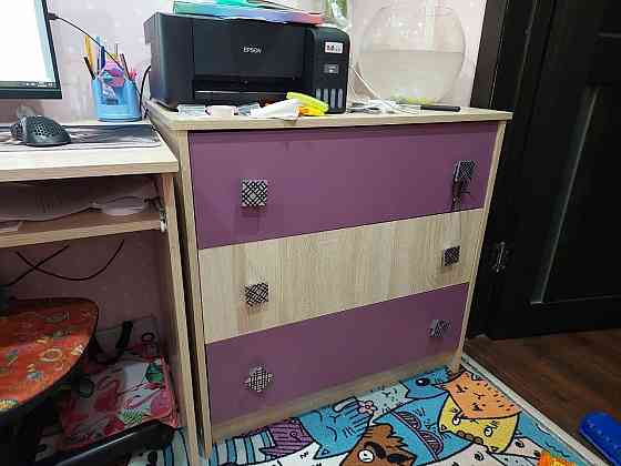 Комплект мебели в детскую спальню Ждановка