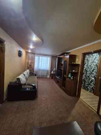 продам 2-х комнатную квартиру Шахтерск