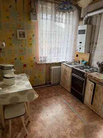 3 к.кв, 64 м2, 2/2 этаж, Макеевка, Центрально-городской р-н, ул. Менжинского. 5 млн Макеевка