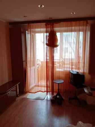 Продам 2 к. квартиру 2/5 пр-т Гурова Донецк