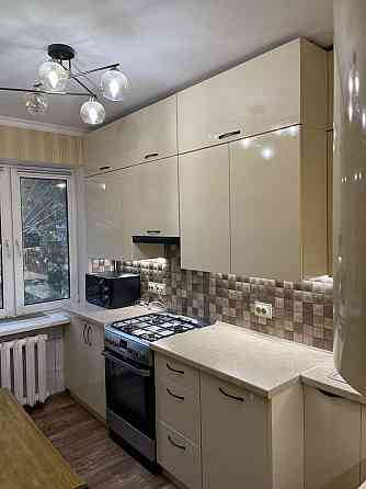 Сдаётся однокомнатная квартира на ул. Артёма в Киевском районе Белый Лебедь Донецк