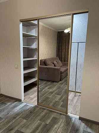 Сдаётся однокомнатная квартира на ул. Артёма в Киевском районе Белый Лебедь Донецк