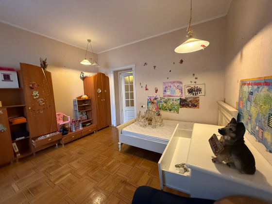 Продажа просторной 3х комнатной квартиры в центре города Донецк