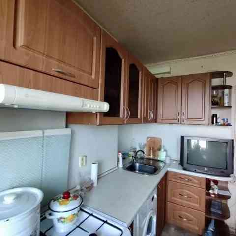 3-к. квартира, 65,9 м², 8/9 эт., Кировский р-н, ул. Кольцова, 6 млн руб Донецк