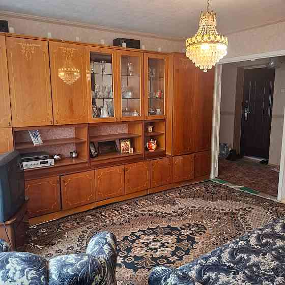 Продам 2х ком. квартиру 2/9, 46 м2. Киевский район. Шахтерская площадь. Донецк
