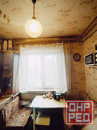 Продажа 3 комнатной квартиры в Макеевке Червоногвардейский район микрорайон Калининский . Макеевка - изображение 3