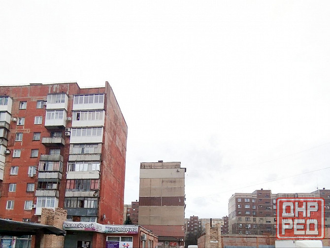 Продажа 3 комнатной квартиры в Макеевке Червоногвардейский район микрорайон Калининский . Макеевка - изображение 6