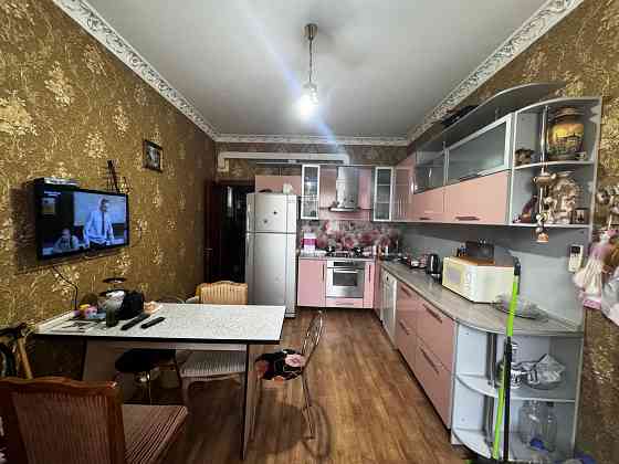 180 м, 8 с в собственности, Бакинских Комиссаров Донецк