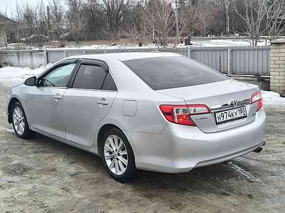 Продам Toyota Camry 50 2014 года выпуска по низу рынка в идеальном состоянии! Енакиево