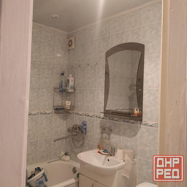 Продаётся 1-но комнатная квартира в Ленинском р-не, прсп Ленинский Донецк - изображение 2