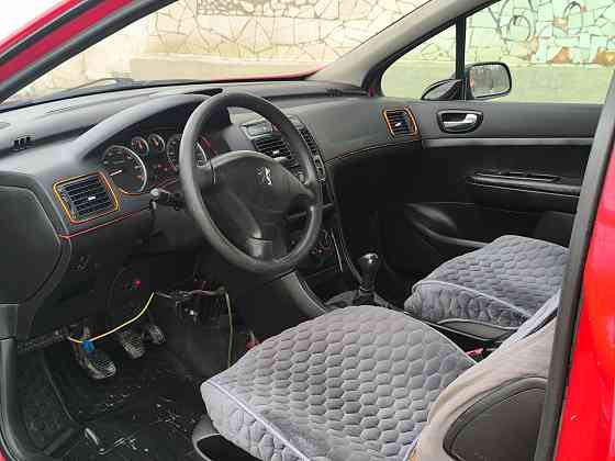 Продам Peugeot 307 купэ 1.6 на механике, по цене жигуля ! Енакиево