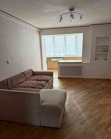 Срочная сдача крупногабаритной трехкомнатной квартиры по адресу Киевский район, ул. Тренева. Площадь Донецк