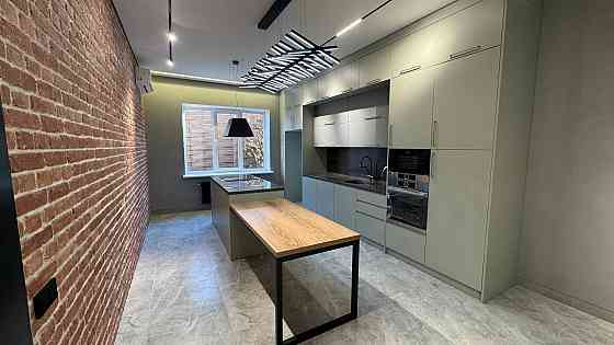 Дом с новым ремонтом без комиссии агентству! Донецк