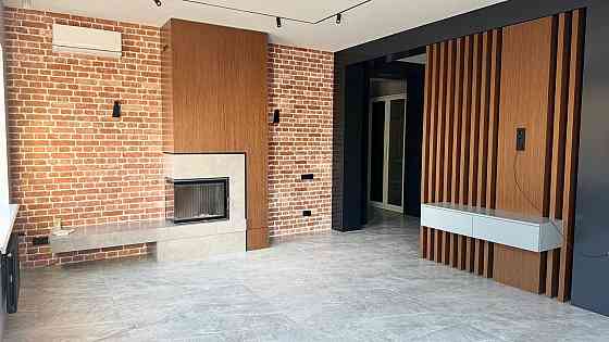 Дом с новым ремонтом без комиссии агентству! Донецк