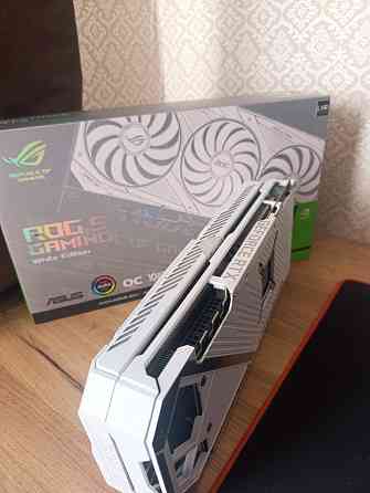 Видеокарта Nvidia RTX 3080 Asus Rog Strix White Горловка