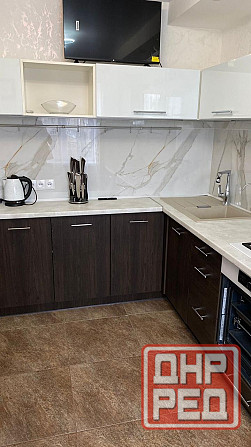 Сдам комфортную 2 к квартиру в Центре, ор. "Дом с часами"! Мариуполь - изображение 2